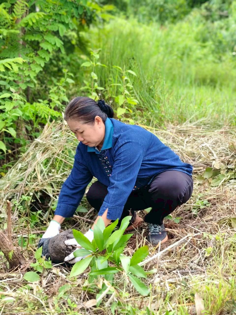 นางสุภัคษา
